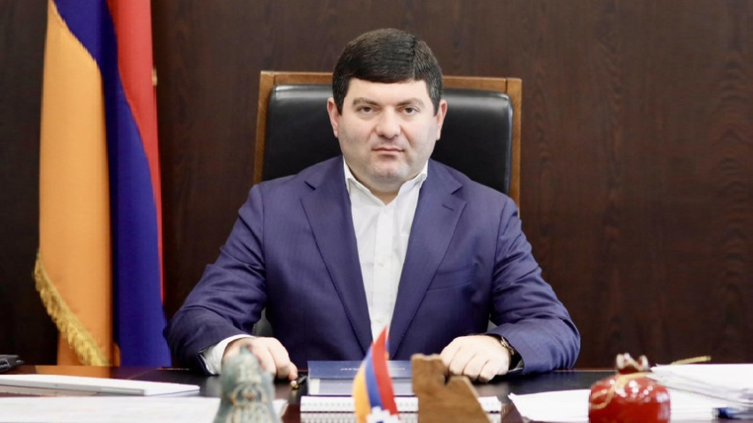 Ես հեռանում եմ ավագանուց, բայց չեմ հեռանում Մասիսից. Դավիթ Համբարձումյանի ուղերձը՝ «Նուբարաշեն» ՔԿՀ-ից