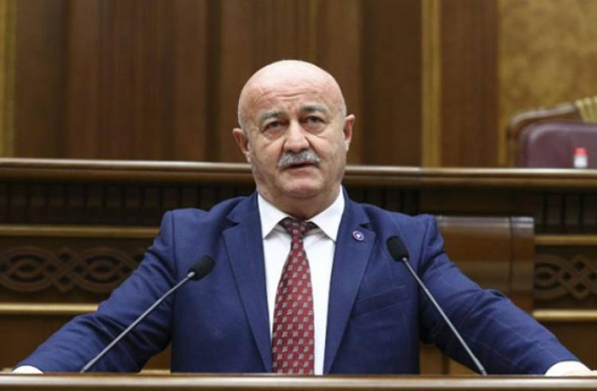 «Ժողովուրդ». Աղազարյանի կաշառքի գործով անցնող Աշոտիկի ու Սլավիկի մասով դատարանը վճիռ է կայացրել