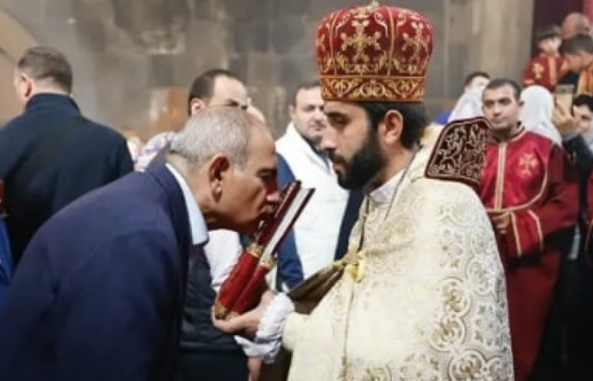 Կեղծ պատարագից Փաշինյանը վերադարձել է ծայրահեղ նյարդայնացած. «Իրավունք»