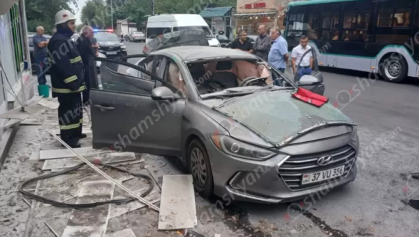 Երևանում պայթյnւն է տեղի ունեցել «Hyundai Elantra»-ում. կան տուժածներ