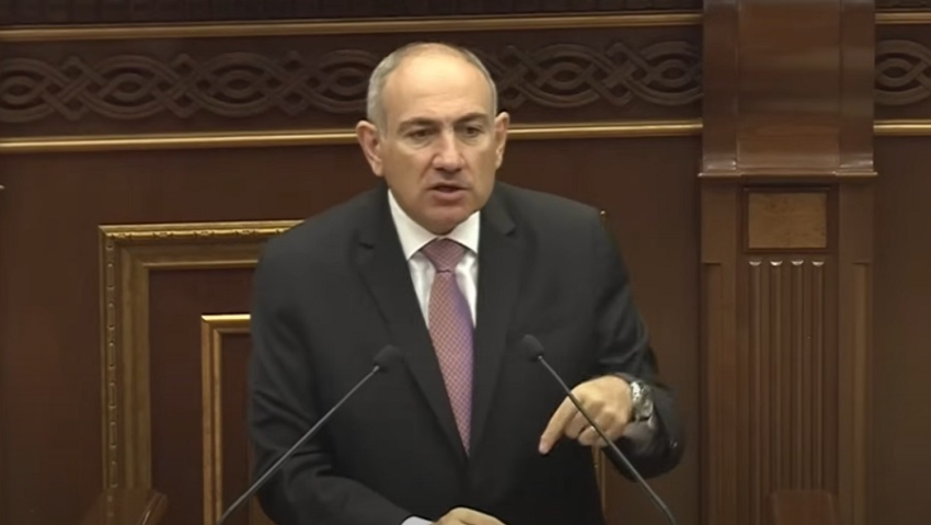 «Մոմի գործի նայողը» Կտրիճ Ներսիսյանի եղբոր տղան է, ամենամեծ թեմի առաջնորդը եղբայրն է, մյուս թեմի առաջնորդը քրոջ որդին է, ՀԱԵ-ն բռնшզավթված է մի կլանի կողմից. Փաշինյան (տեսանյութ)
