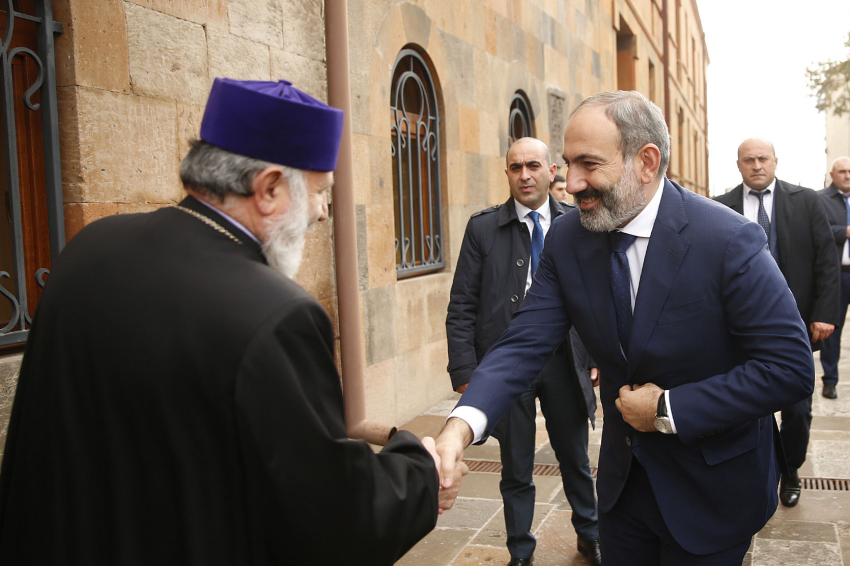 Չեմ կարող հավատալ, որ Ամենայն Հայոց Կաթողիկոսը կարող է ճշմարտություն կոծկողի դերում լինել․ Փաշինյան