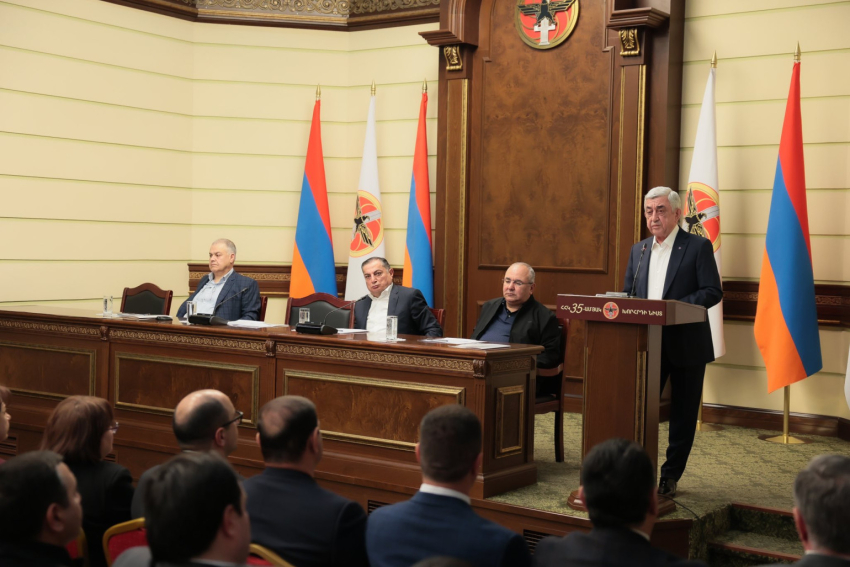 «Հրապարակ». Ո՞վ է ՀՀԿ–ի վարչապետի թեկնածուն